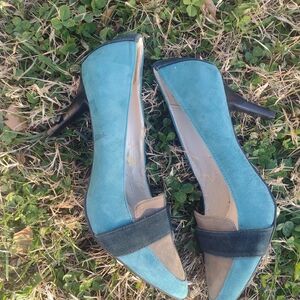 Anne Klein Teal and Black Heels